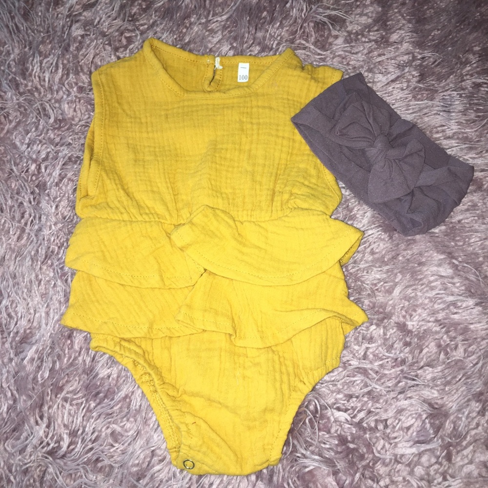 Cute girls mustard bodysuit size 3T